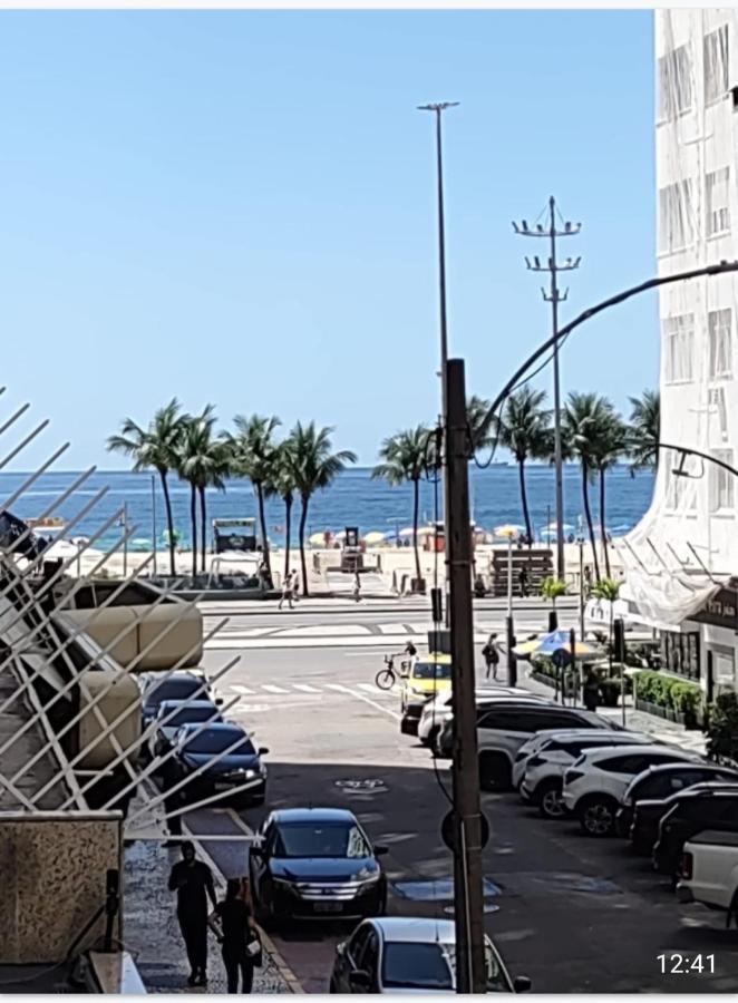 Confortavel Em Copacabana Appartamento